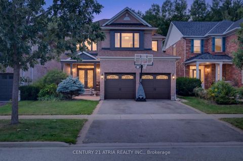 Photo 1 at 106 Wood Rim Drive, Oak Ridges Lake Wilcox, Richmond Hill