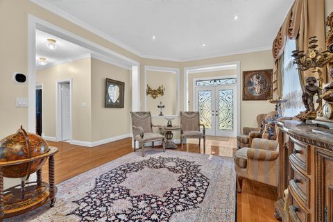 Photo 9 at 106 Wood Rim Drive, Oak Ridges Lake Wilcox, Richmond Hill