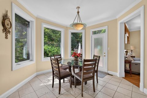 Photo 16 at 106 Wood Rim Drive, Oak Ridges Lake Wilcox, Richmond Hill