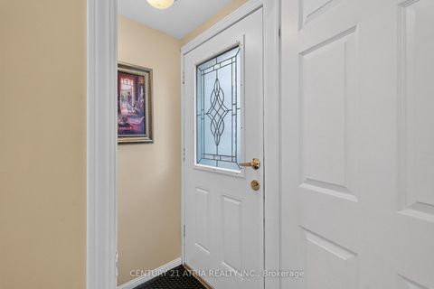 Photo 30 at 106 Wood Rim Drive, Oak Ridges Lake Wilcox, Richmond Hill