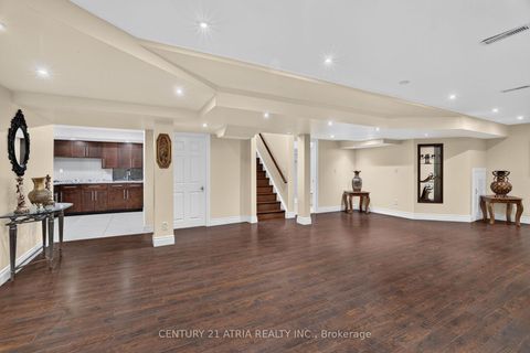 Photo 32 at 106 Wood Rim Drive, Oak Ridges Lake Wilcox, Richmond Hill