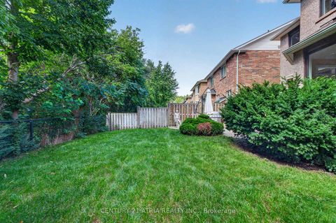 Photo 44 at 106 Wood Rim Drive, Oak Ridges Lake Wilcox, Richmond Hill