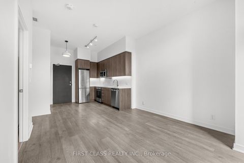 Photo 10 at 110 - 1 Neighbourhood Lane, Queensway, Toronto