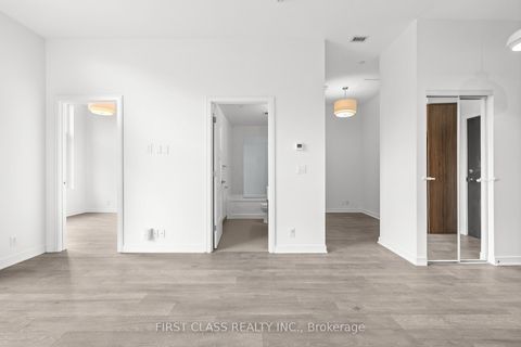 Photo 14 at 110 - 1 Neighbourhood Lane, Queensway, Toronto