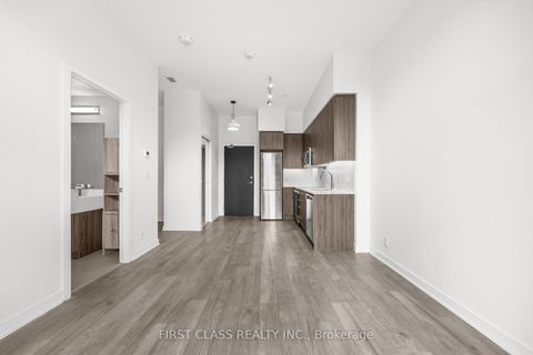 Photo 15 at 110 - 1 Neighbourhood Lane, Queensway, Toronto