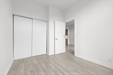 Photo 18 at 110 - 1 Neighbourhood Lane, Queensway, Toronto