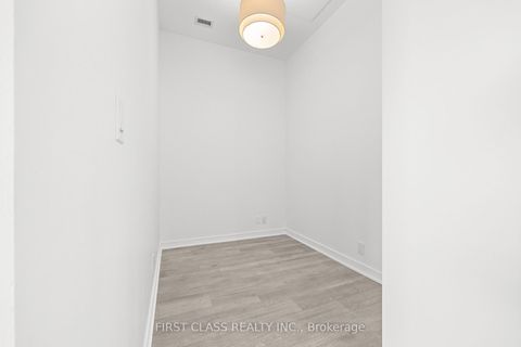 Photo 19 at 110 - 1 Neighbourhood Lane, Queensway, Toronto