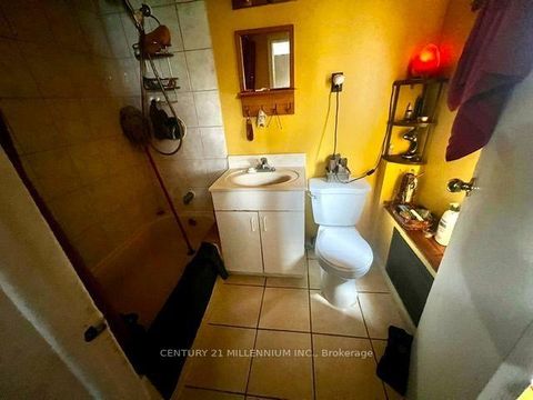 Photo 12 at 38 Miller Street, Pellam Park, Toronto