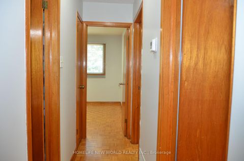 Photo 6 at 6 Privet Road, CFB, Toronto