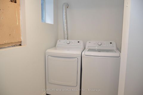 Photo 19 at 6 Privet Road, CFB, Toronto