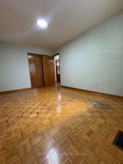 Photo 22 at 6 Privet Road, CFB, Toronto