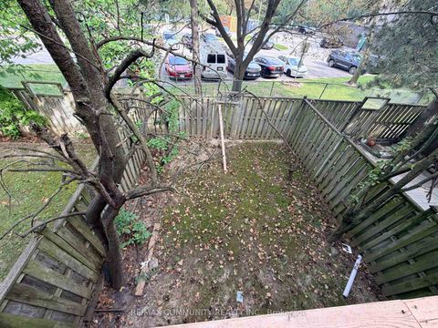 Photo 2 at 3 - 101 Dundalk Drive, Dorset Park, Toronto