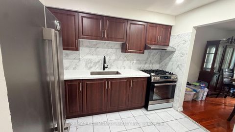 Photo 5 at 3 - 101 Dundalk Drive, Dorset Park, Toronto