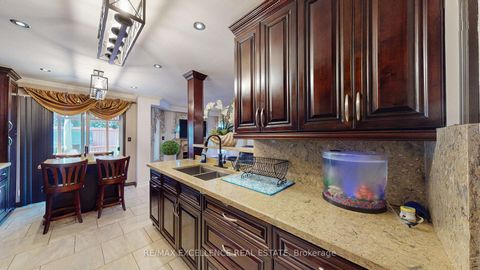 Photo 12 at 12 Prado Court, Belgravia, Toronto