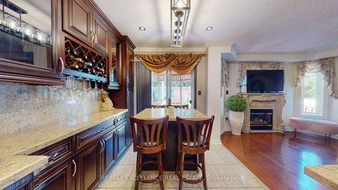 Photo 13 at 12 Prado Court, Belgravia, Toronto