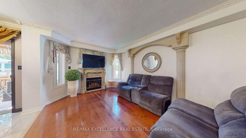 Photo 19 at 12 Prado Court, Belgravia, Toronto