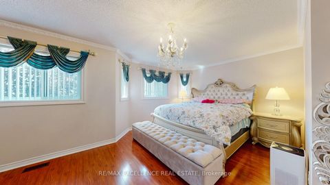 Photo 20 at 12 Prado Court, Belgravia, Toronto