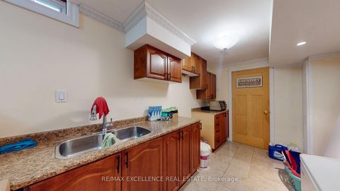Photo 34 at 12 Prado Court, Belgravia, Toronto