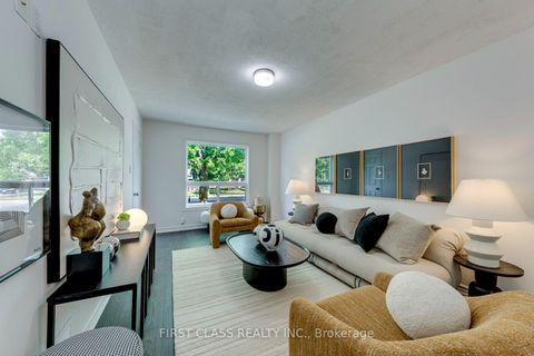 Photo 4 at 27 Alton Towers Circle, Milliken, Toronto