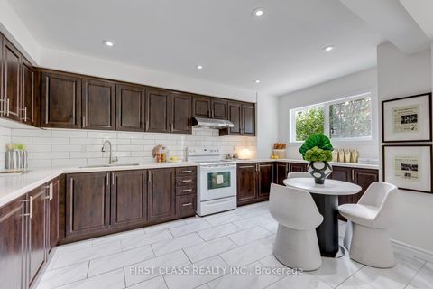 Photo 9 at 27 Alton Towers Circle, Milliken, Toronto