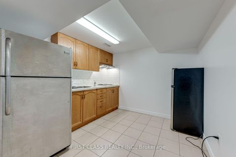 Photo 20 at 27 Alton Towers Circle, Milliken, Toronto