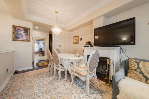 Photo 4 at 25 Routliffe Lane, Newtonbrook West, Toronto
