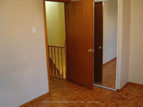 Photo 18 at 283 Ossington Avenue, Bellwoods, Toronto