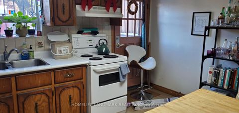 Photo 27 at 283 Ossington Avenue, Bellwoods, Toronto