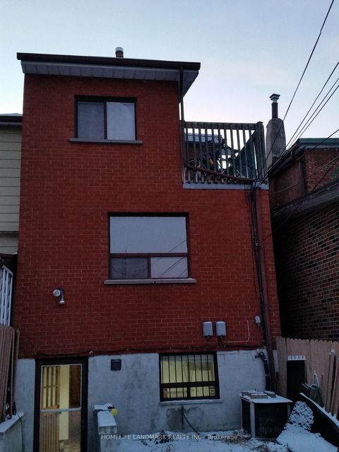 Photo 47 at 283 Ossington Avenue, Bellwoods, Toronto