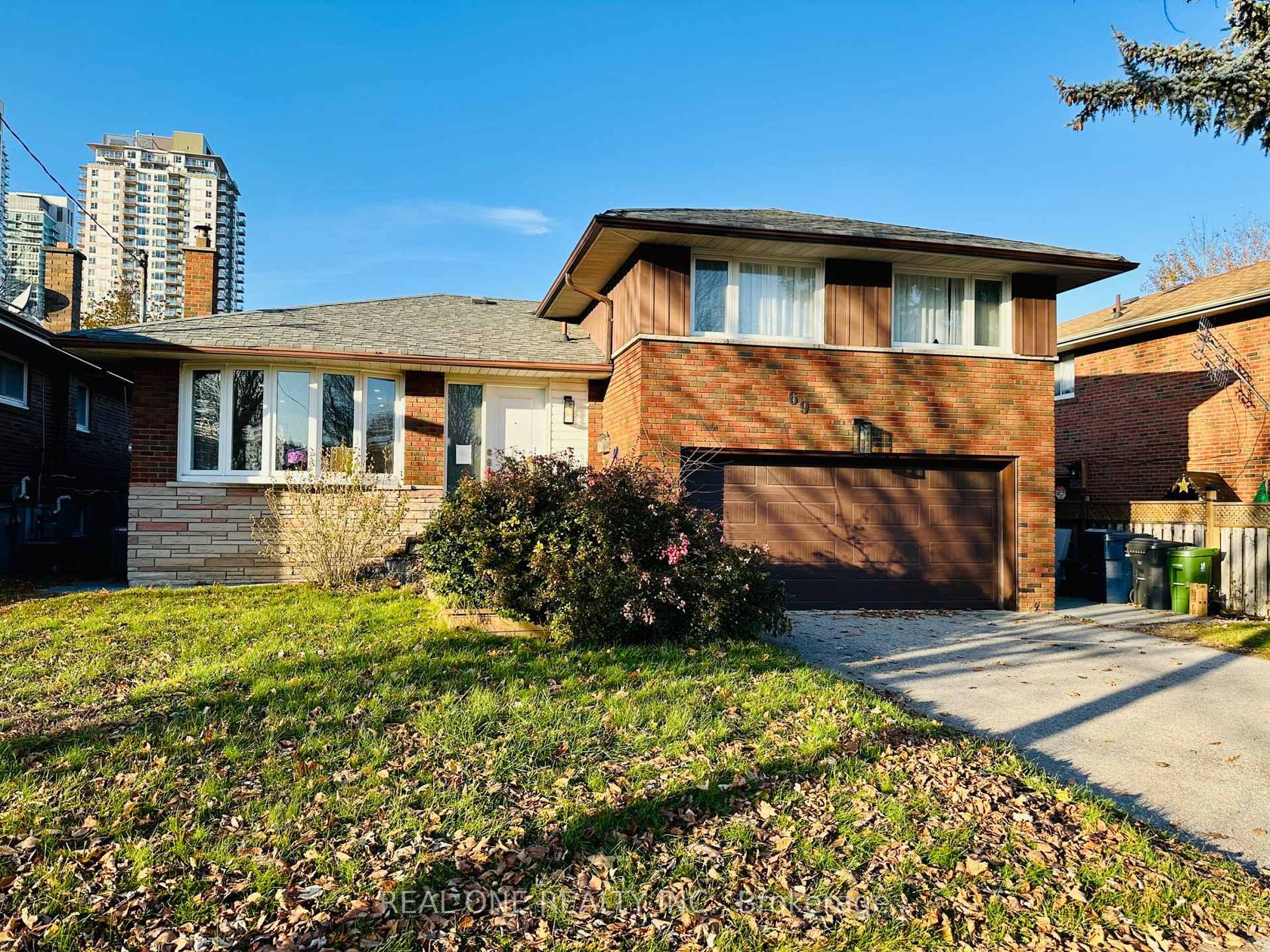 69 Stanwell Drive, Bendale, Toronto 