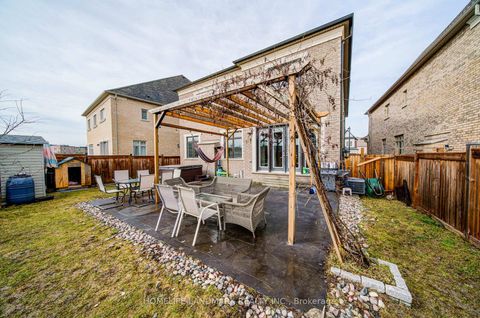 Photo 48 at 43 Mike Boshevski Court, Bayview Northeast, Aurora