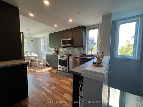 Photo 5 at TH03 - 780 Sheppard Avenue E, Bayview Village, Toronto