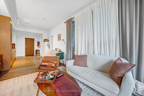 Photo 17 at 208 - 90 Queens Wharf Road, Waterfront Communities C1, Toronto