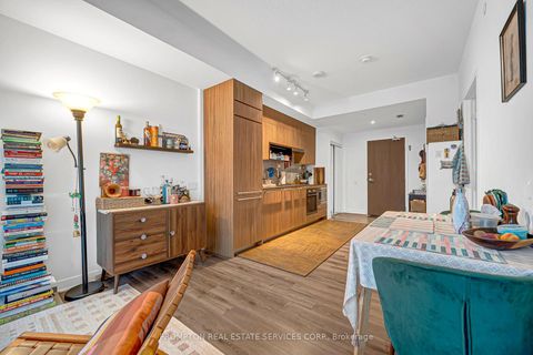 Photo 19 at 208 - 90 Queens Wharf Road, Waterfront Communities C1, Toronto