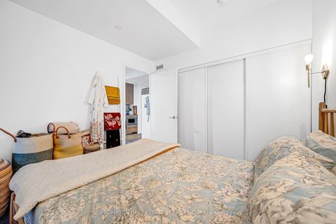 Photo 22 at 208 - 90 Queens Wharf Road, Waterfront Communities C1, Toronto