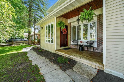 Photo 2 at 205 Sunset Crescent, Stroud, Innisfil