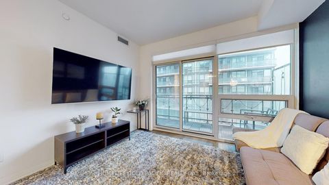 Photo 11 at 1718 - 460 Adelaide Street E, Moss Park, Toronto