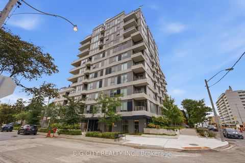 Photo 3 at 1006 - 1 Cardiff Road, Mount Pleasant East, Toronto