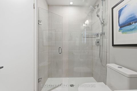 Photo 25 at 1006 - 1 Cardiff Road, Mount Pleasant East, Toronto