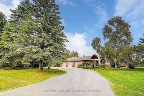 Photo 3 at 38 Audubon Way, Baldwin, Georgina