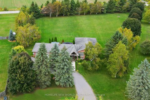 Photo 4 at 38 Audubon Way, Baldwin, Georgina