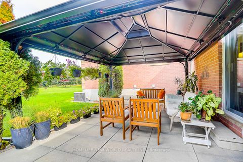 Photo 9 at 38 Audubon Way, Baldwin, Georgina