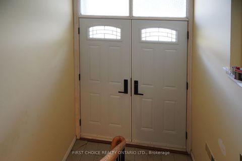 Photo 2 at 172 Colborne Avenue, Harding, Richmond Hill