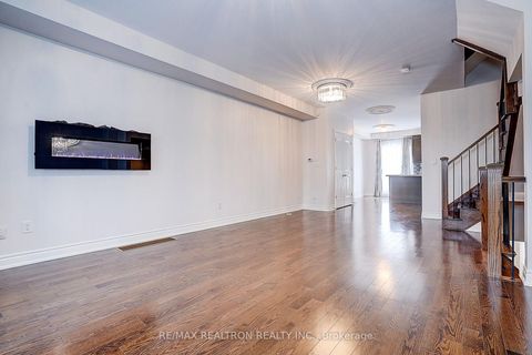 Photo 6 at 11 - 10060 Keele Street, Maple, Vaughan