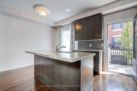 Photo 12 at 11 - 10060 Keele Street, Maple, Vaughan