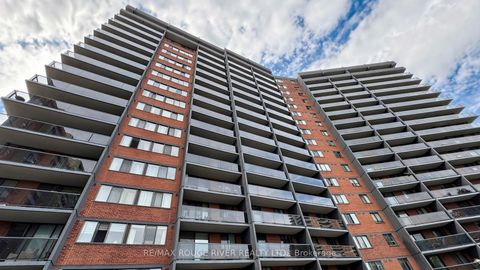 Photo 2 at 206 - 757 Victoria Park Avenue, Oakridge, Toronto