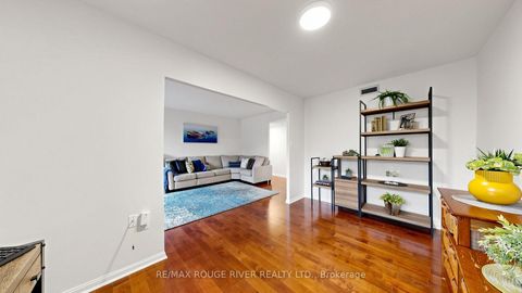 Photo 13 at 206 - 757 Victoria Park Avenue, Oakridge, Toronto