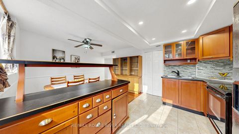 Photo 18 at 206 - 757 Victoria Park Avenue, Oakridge, Toronto