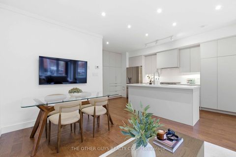 Photo 5 at 18 - 9R Clintwood Gate, Donalda, Toronto