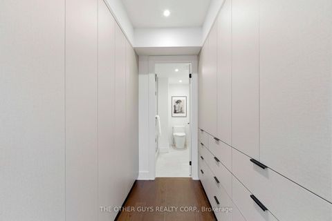 Photo 16 at 18 - 9R Clintwood Gate, Donalda, Toronto